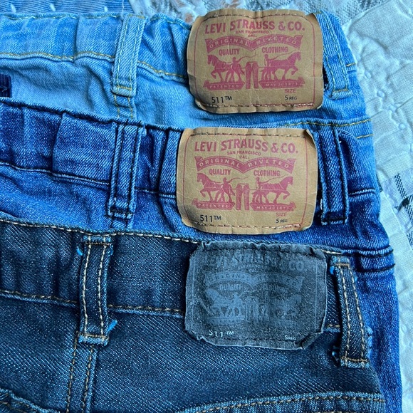 Boys Levi Jeans 511 slim size 5 reg - Picture 2 of 5